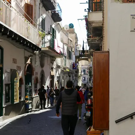 Il Vicoletto 2*